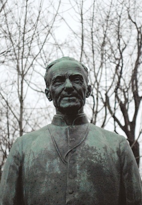 Statue du frère André, Montréal